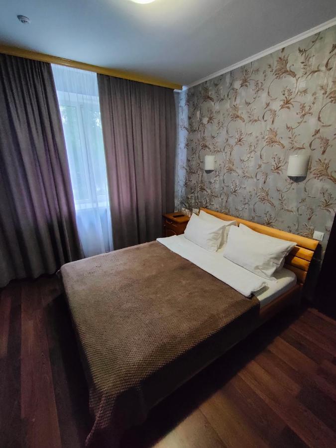 Hotel Almaz Полтава Экстерьер фото