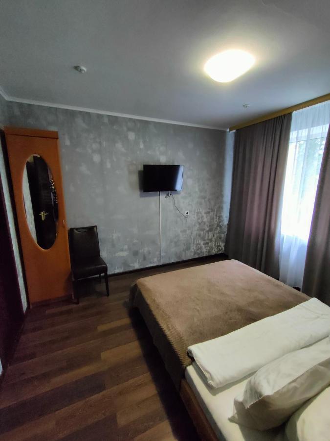 Hotel Almaz Полтава Экстерьер фото