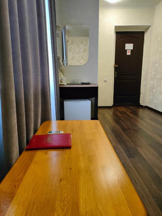 Hotel Almaz Полтава Экстерьер фото