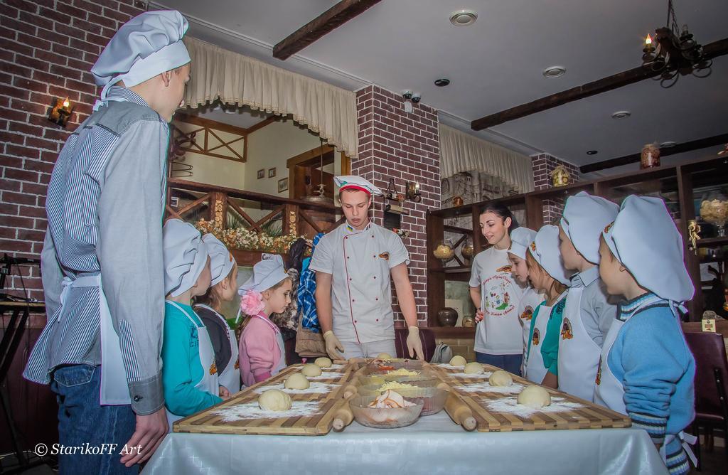 Hotel Almaz Полтава Экстерьер фото